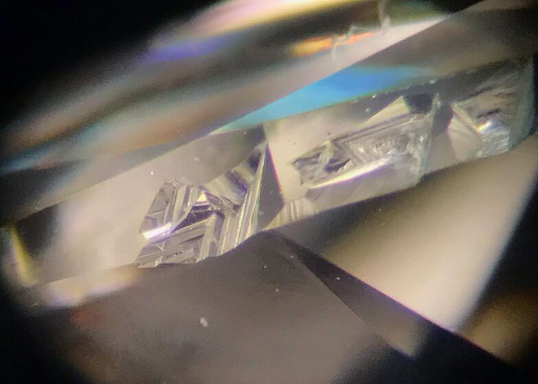 اینکلوژن natural در الماس