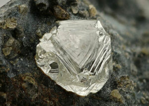 الماس چگونه تشکیل می شود؟