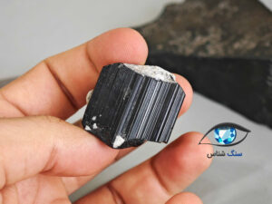 قیمت خرید سنگ راف تورمالین سیاه