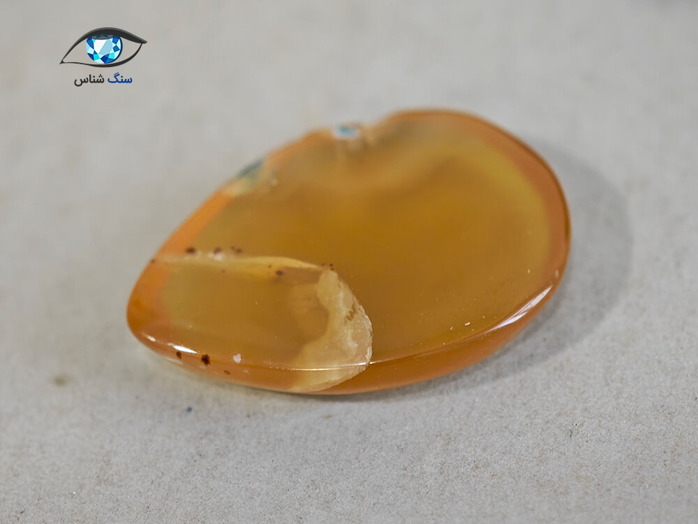 نگین عقیق زرد طبیعی 2.2 گرم - Image 3