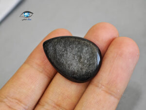 ابسیدین با درخشش نقره ای