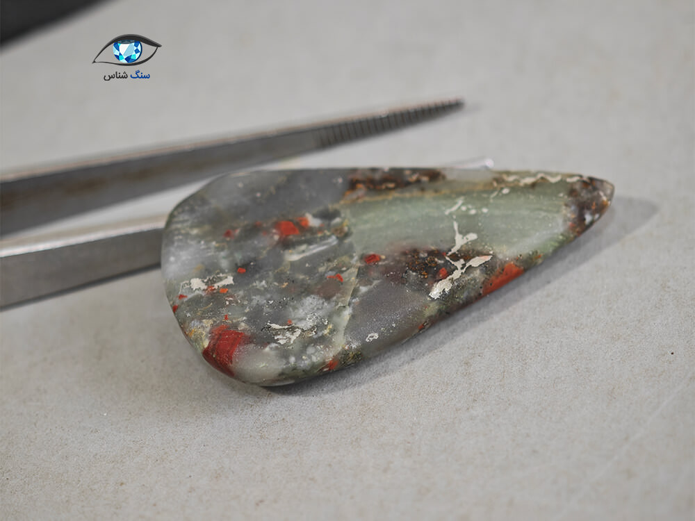 سنگ خون اشکی درشت 7.7 گرم - Image 3