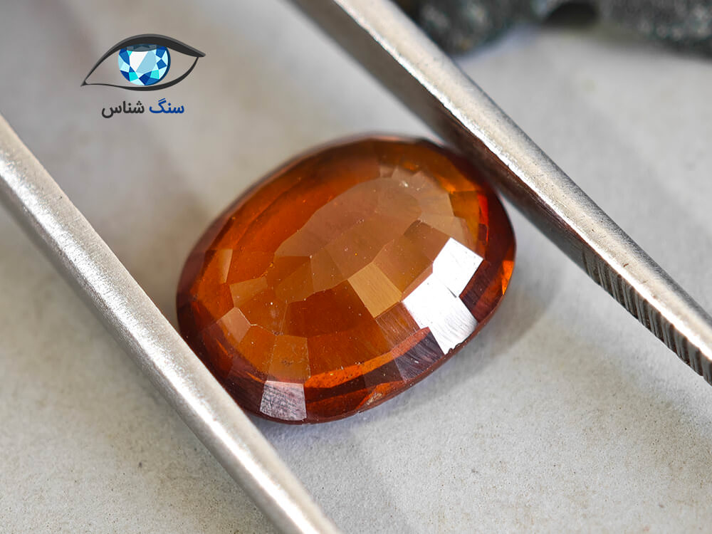 گارنت هسونیت بیضی 5.3 قیراط - Image 3