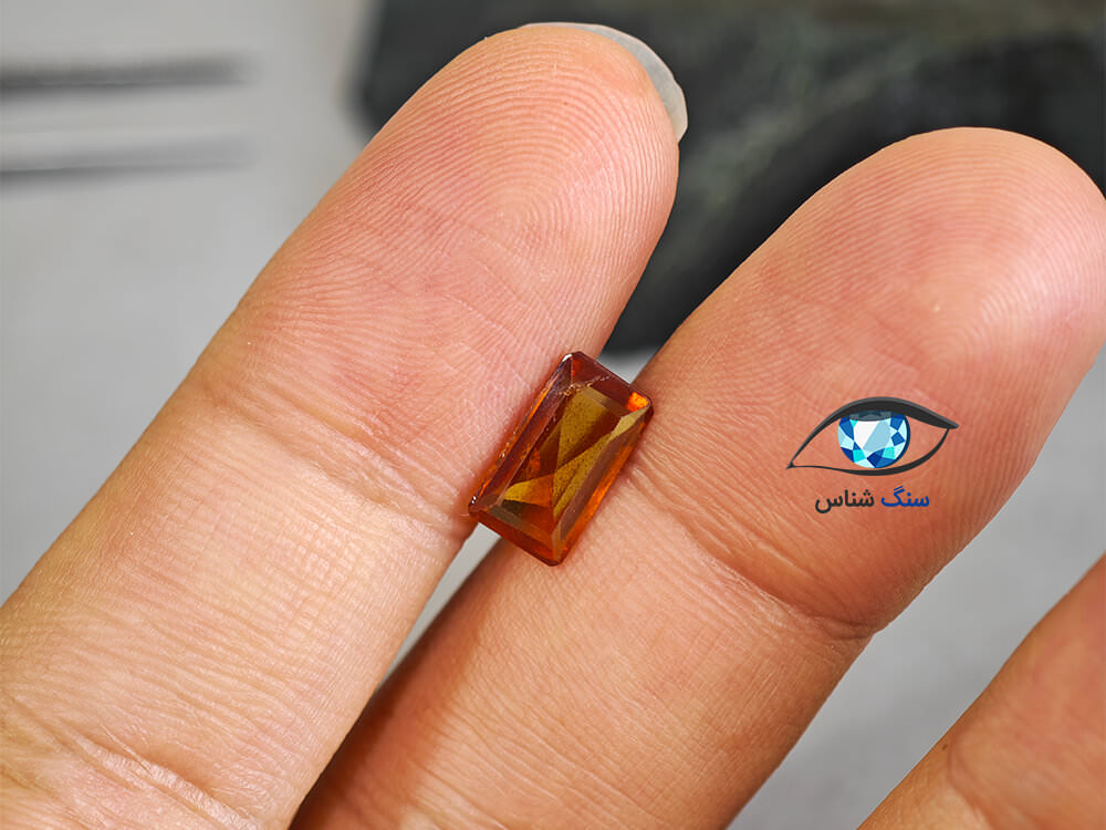 قیمت خرید سنگ گارنت هسونیت طبیعی اصل