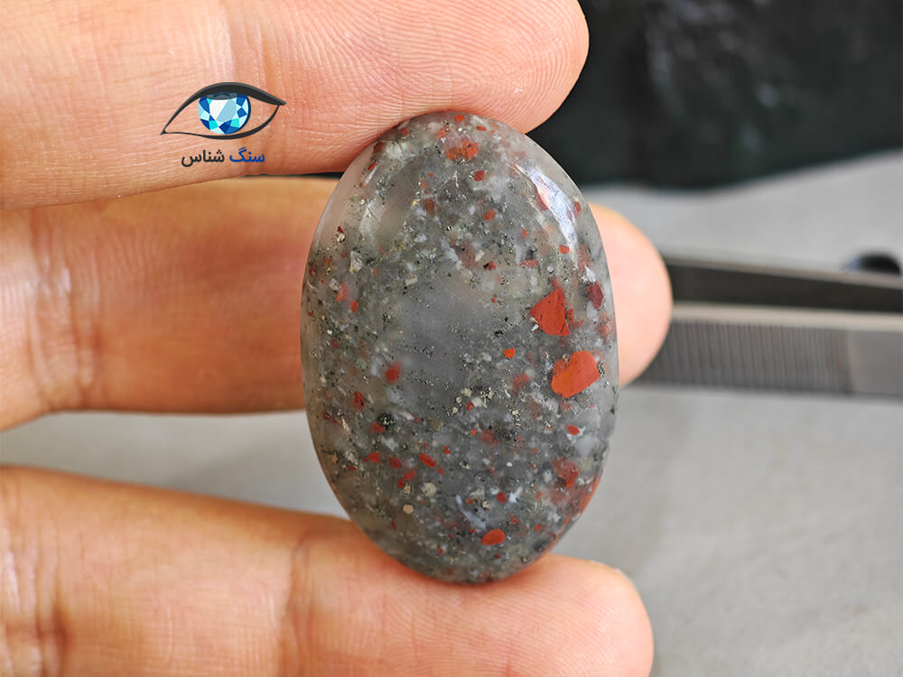 قیمت خرید سنگ خون اصل معدنی