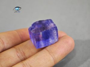 قیمت خرید سنگ هالیت آبی نمک آبی بلوری چشم زخم