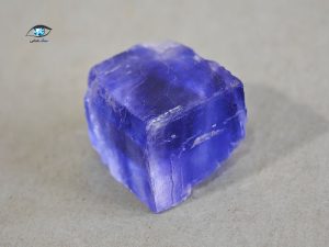 قیمت خرید سنگ هالیت آبی نمک آبی بلوری چشم زخم