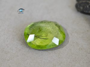 سنگ زبرجد طبیعی 6.4 قیراط - تصویر 3