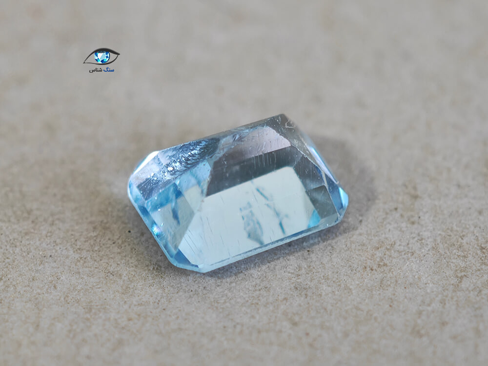 نگین توپاز آبی طبیعی 2 قیراط - تصویر 4